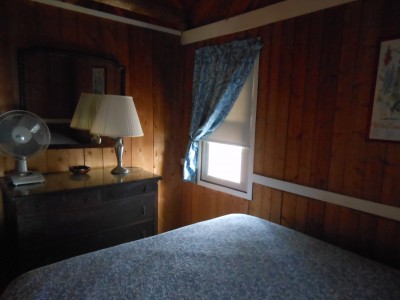 Cabin2 Bedroom 2